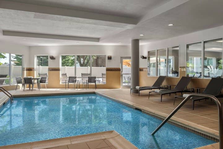 Pool 18 of 42